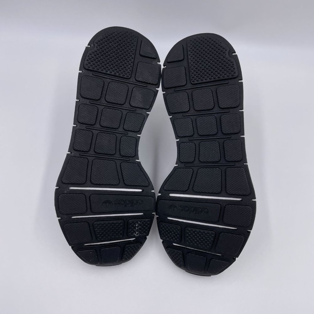 Adidas Swift Run Black / White Womens Shoes - Picture 8 of 8